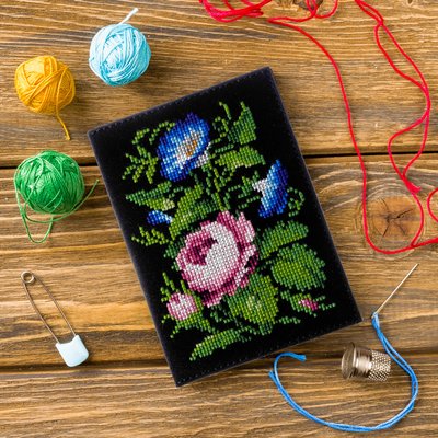 Cross-stitch kit on artificial leather FLHL-044